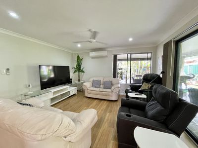 3 Dougan Street, Point Vernon