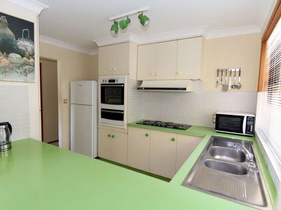 1 Sirius Key, Forster