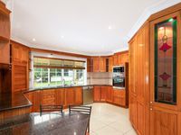 360 London Road, Belmont