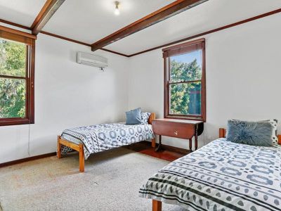 70 The Anchorage, Hawks Nest