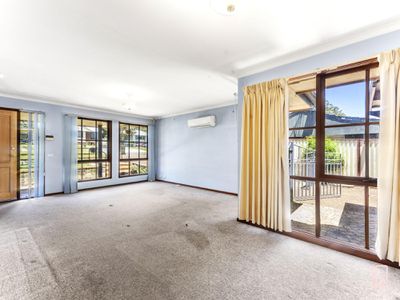 18 Catherine Street, Mannering Park