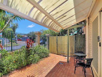 8 / 12 Bergin Street, Booval