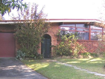 20 Iraga Avenue, West Wollongong