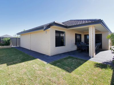 10 Dryden Crescent, Aveley