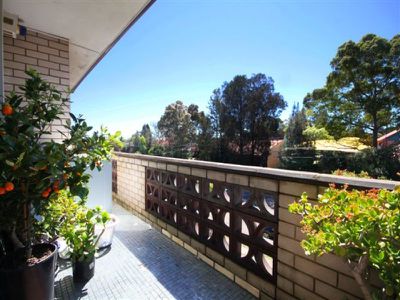 4 / 50 Hampden Road, Lakemba