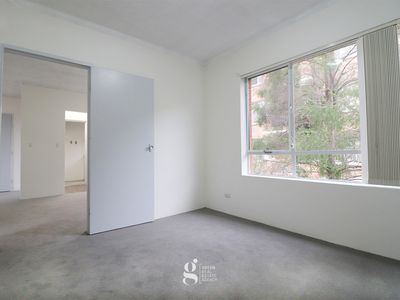 15 / 35 Meadow Crescent, Meadowbank