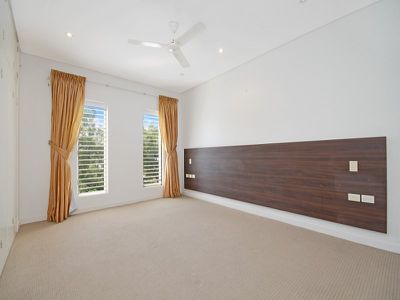 3 Stirling Drive, Castle Hill