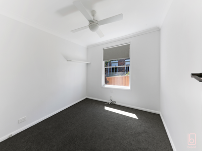 18 Nicholson Cres, Toukley