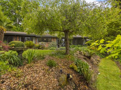 10 Cheniston Road, Mount Macedon