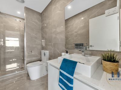 14 Finch Street, Altona
