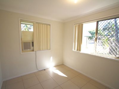 17 / 3 Spalding Crescent, Goodna