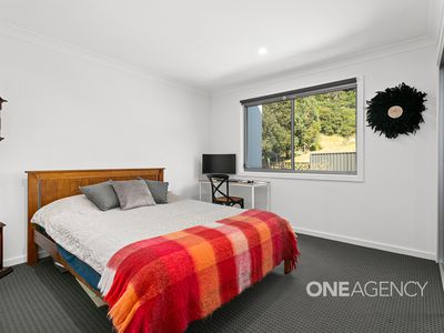 2 / 12-14 Nepean Place, Albion Park