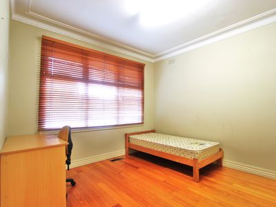 1 / 1 Koonawarra Street, Clayton
