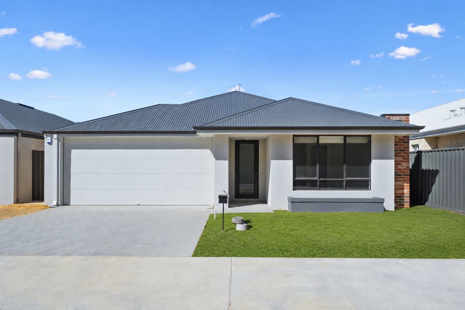 30 FURLING GROVE, Baldivis