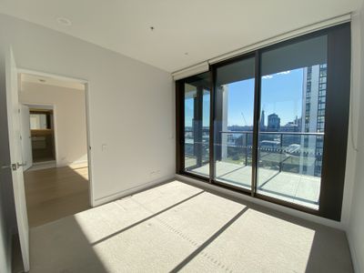 2707 / 82 Hay Street, Haymarket