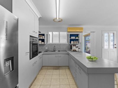 2 / 3 Penny Pl, Arundel