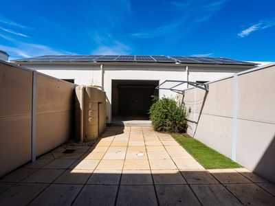 14 ELMWOOD CIRCUIT, Wodonga