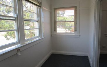4 / 1 Barker  St, Kingsford