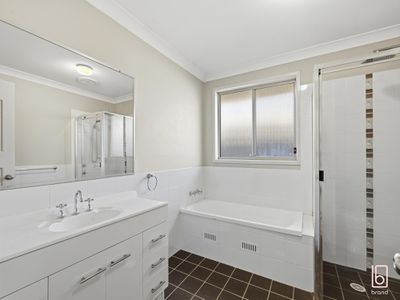 17 Primrose Drive, Hamlyn Terrace