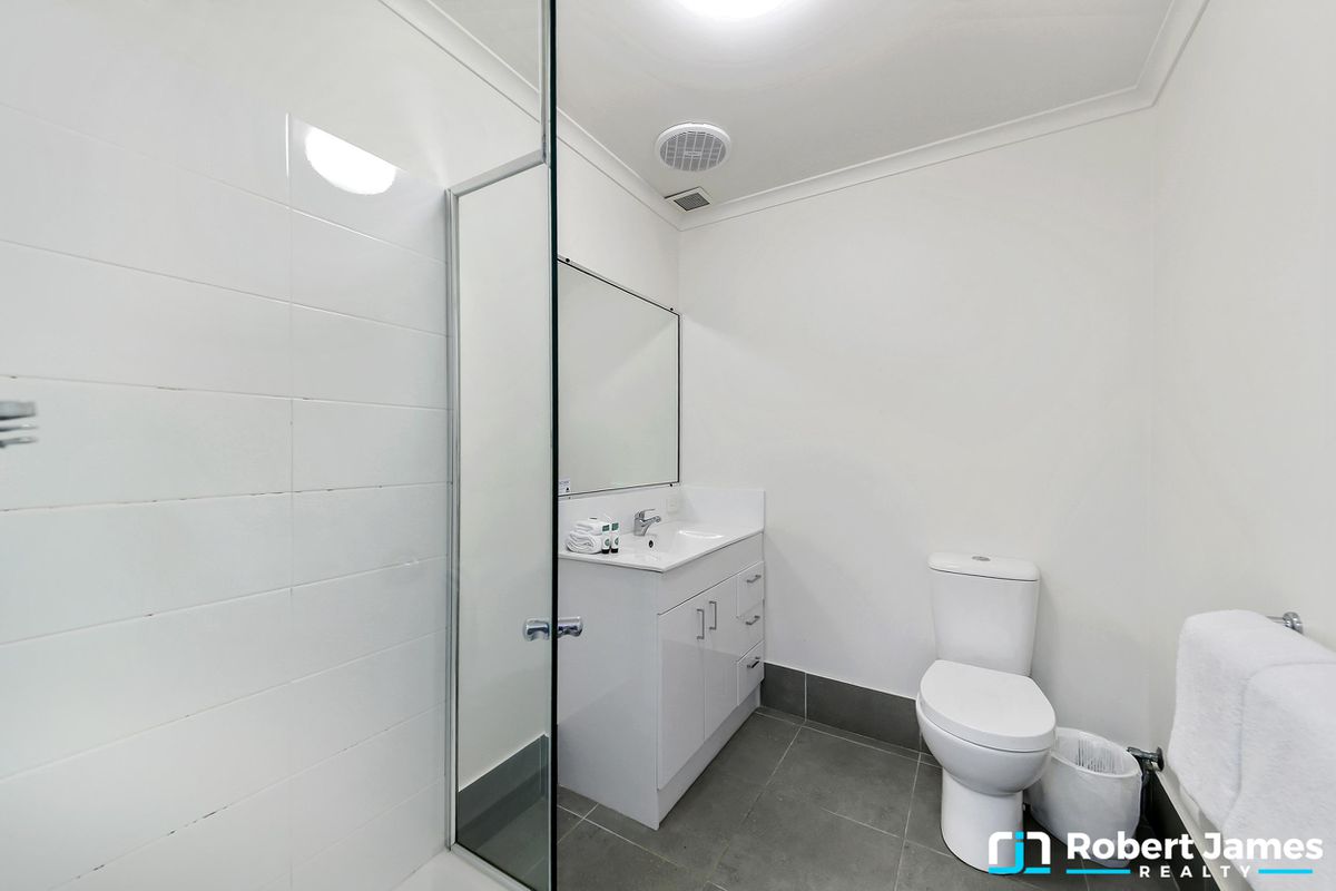 527 & 528 / 3 Hilton Tce, Tewantin