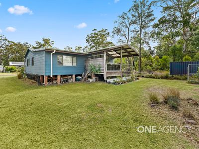16 Belah Glen, Bendalong
