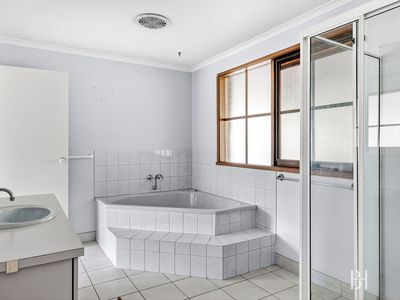 6 Broodie Street, Heathcote