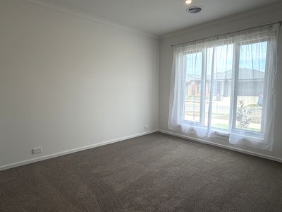 20 Swift Street, Charlemont