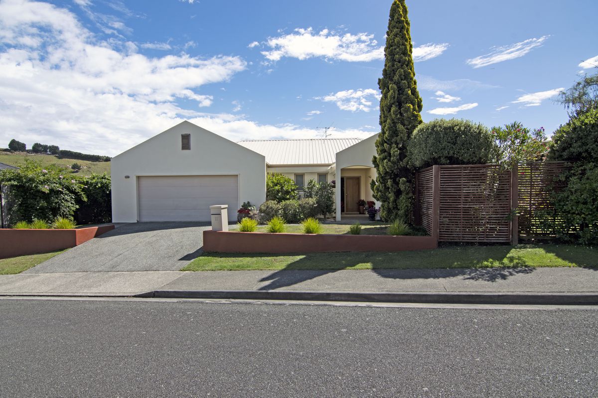 Elegant hideaway so centrally located