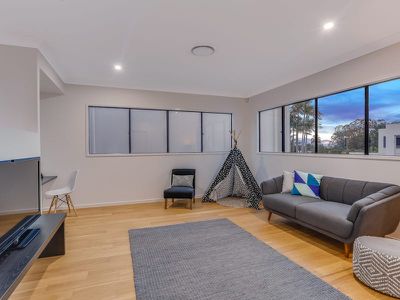 22 Dell Street, Rochedale