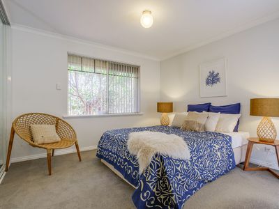 1 / 6 Ramsdale Street, Scarborough
