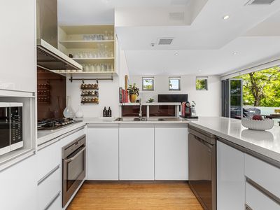 1 / 111 Summers Street, Perth