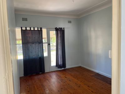 28 Kauri Street, Cabramatta