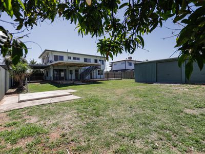 28 De Castella Drive, Moranbah