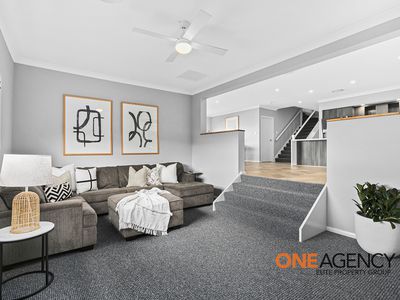 8 Stud Close, Calderwood