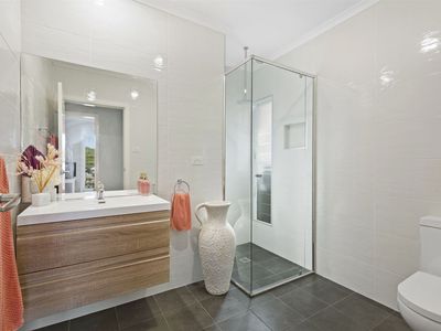 66 Royal Mantle Drive, Ulladulla