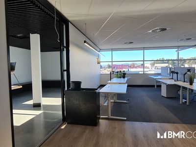 16/26 ipswich, Fyshwick