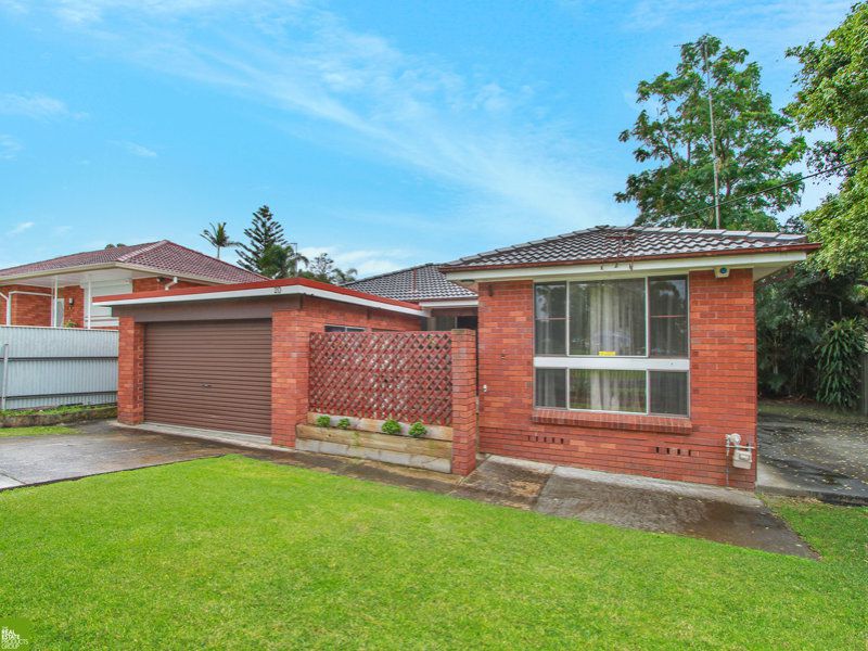 20 Tallegalla Street, Unanderra