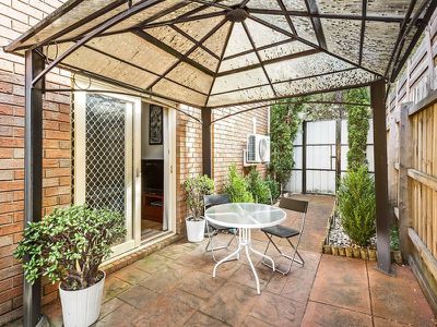 1 / 1080 Doncaster Road, Doncaster East