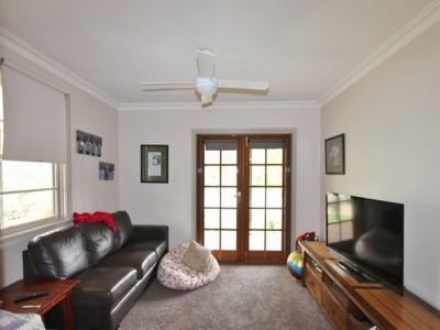 8 Ultimo Street, Mansfield