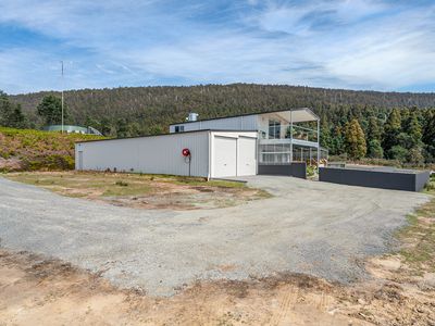 220 Moss Beds Road, Mountain River