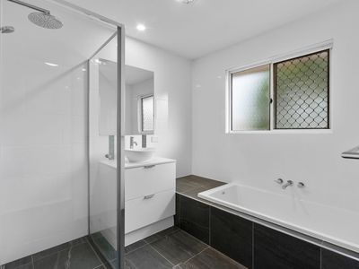 24 / 16 Arcadia Street, Eight Mile Plains