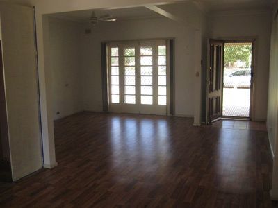 28 North Street, Dubbo