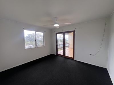 7 Twelfth Avenue, Atherton