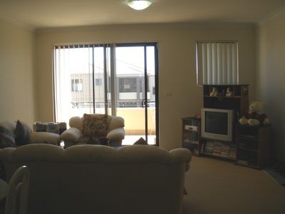 12 / 16-24 Lydbrook Street, Westmead