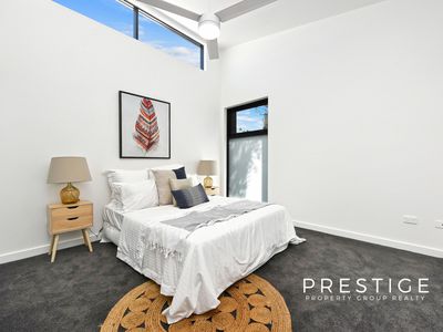 5 / 40 Meriel, Sans Souci