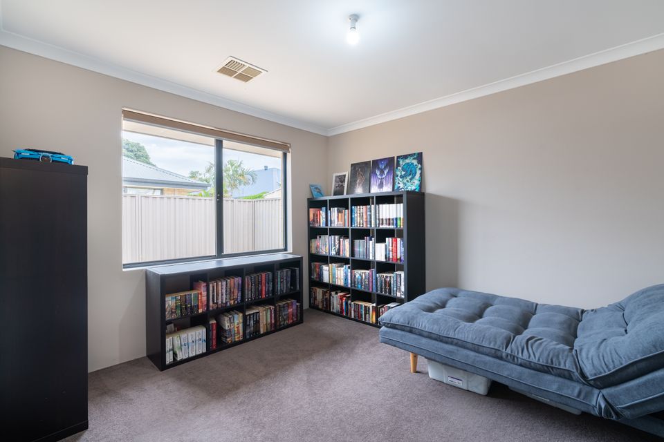 10 Pavonia Parade, Baldivis