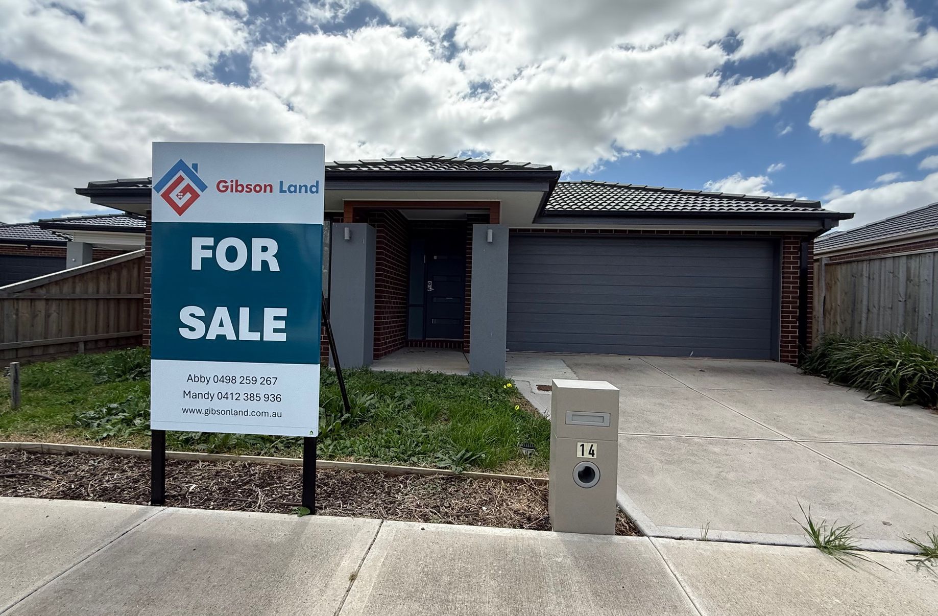 14 Yard St, Mambourin