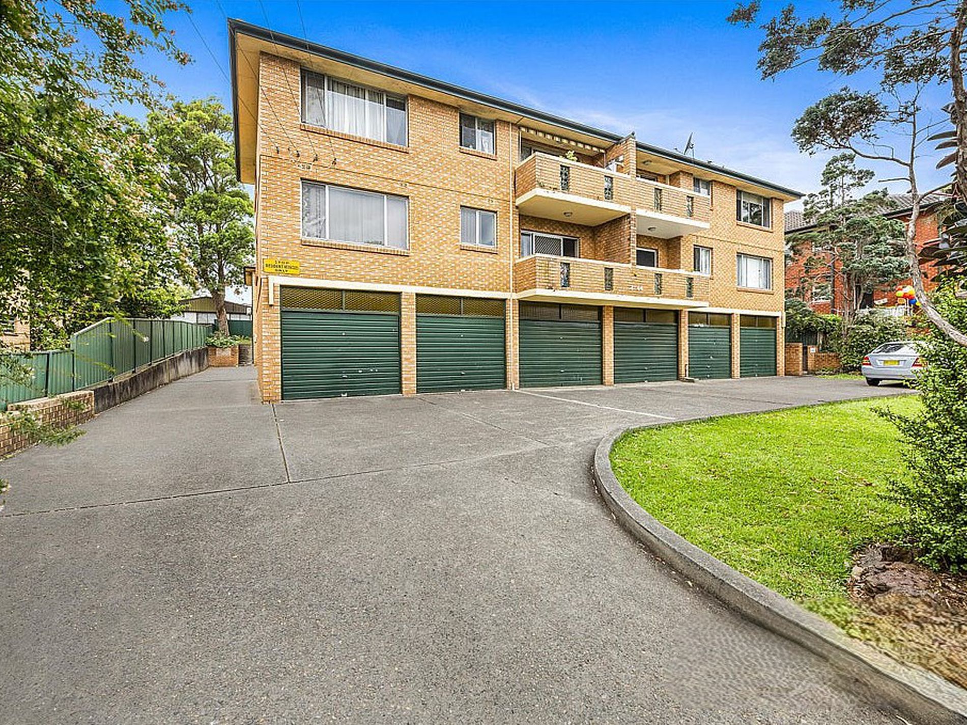 9 / 42-44 Ferguson Avenue, Wiley Park