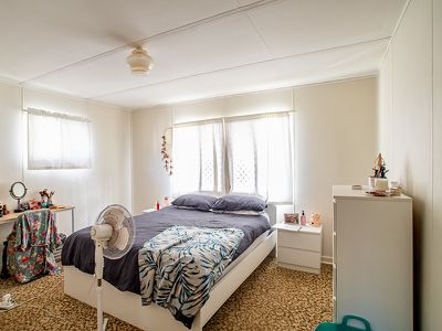2 Urangan Street, Torquay