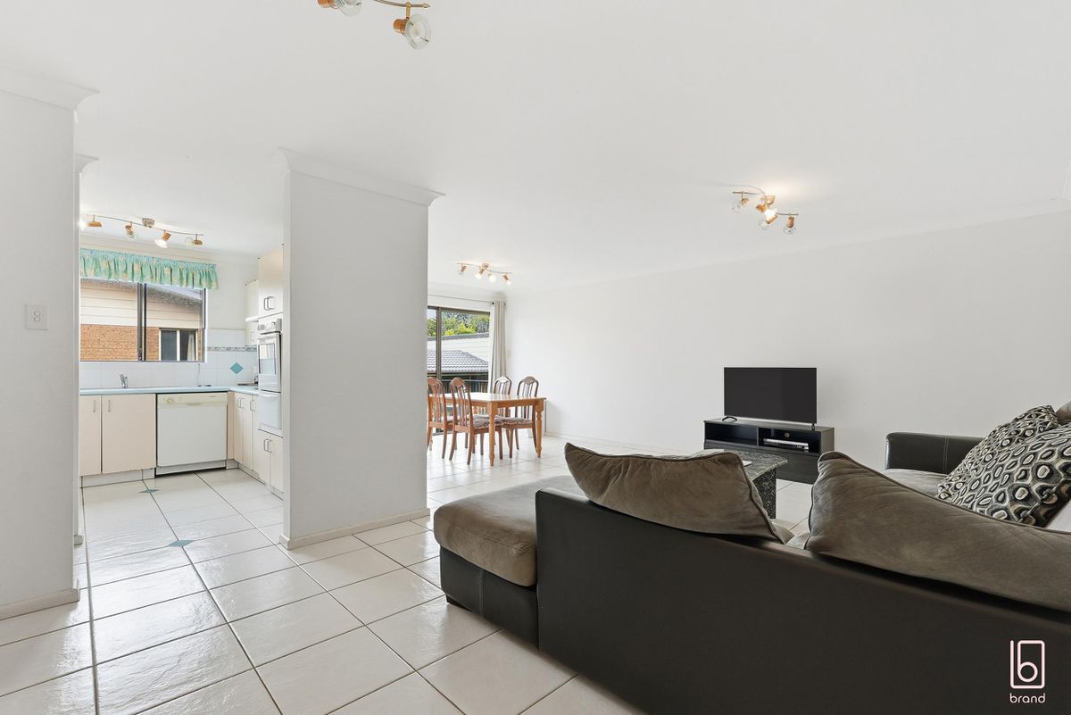 8 / 2 Mini Street, The Entrance North